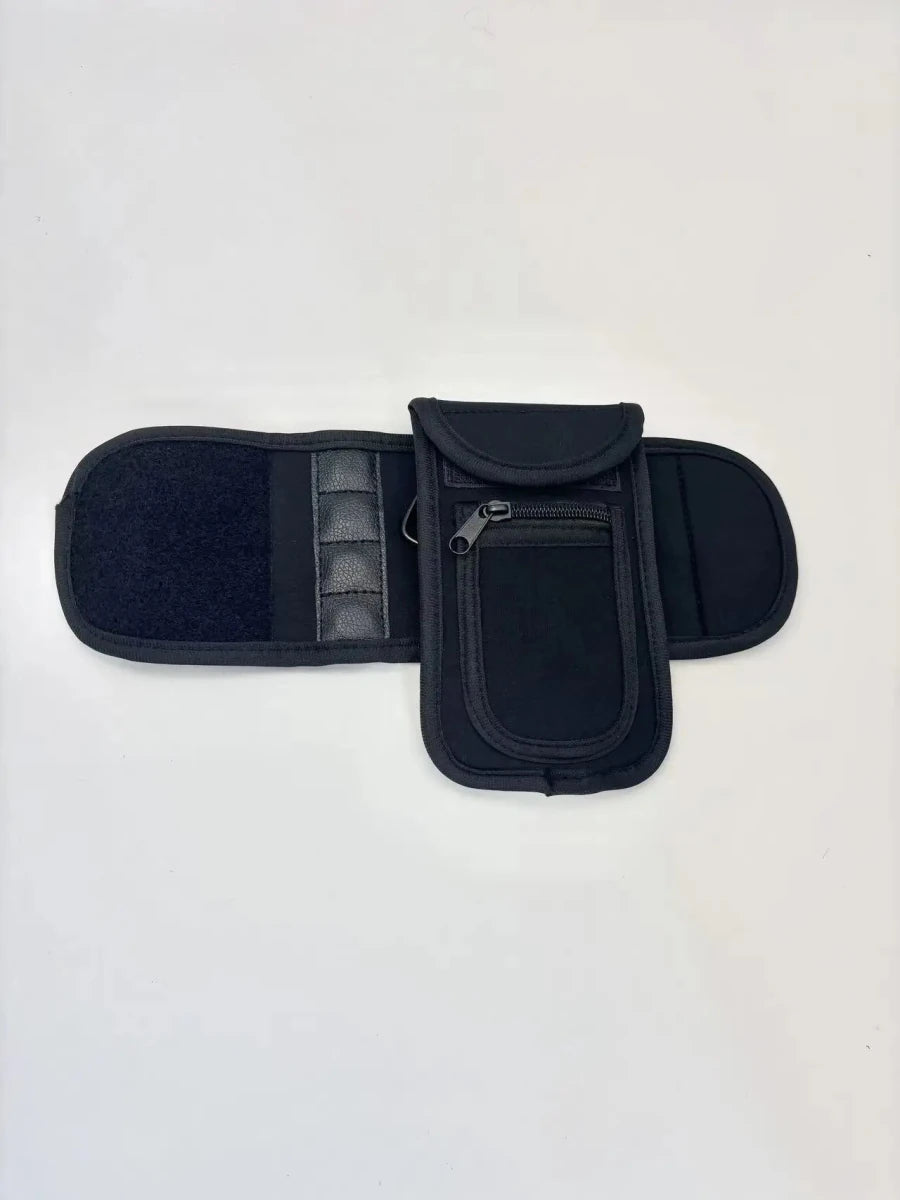 Magnetic Gym Bag with Water Bottle Holder & Phone - Essentials Gadget Love